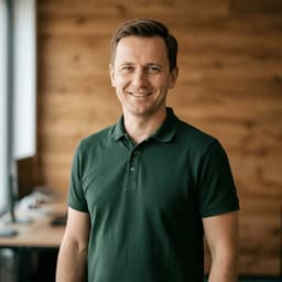 Marek Piojda — autor artykułu